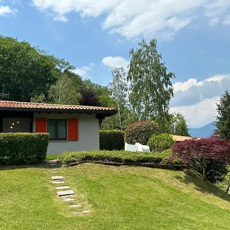 Сasa de vacaciones Le Terrazze: Tra Laghi E Monti